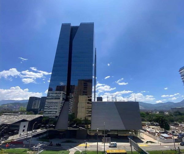 RIVANA BUSINESS PARK TORRE SUR, MEDELLÍN